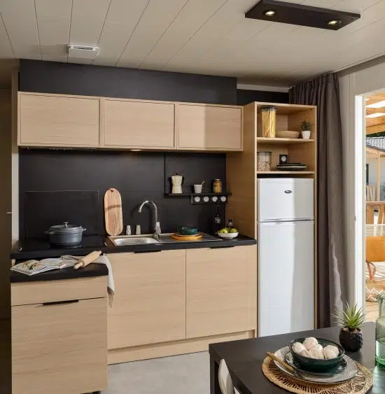 Cuisine du modèle Casane 32-2 Chalets Fabre Sunshine Habitat