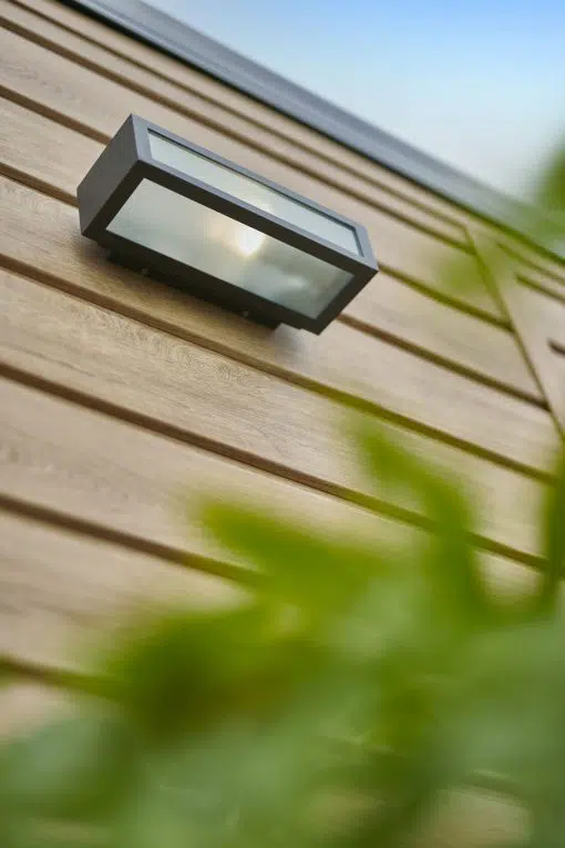 Extérieur et terrasse du modèle Bol d’Air Ponant mobil-homes Louisiane Sunshine Habitat