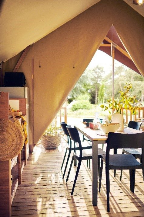 intérieur séjour wood lodge marque lodges ciat
